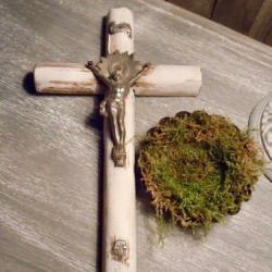Crucifix Blanc Nordique